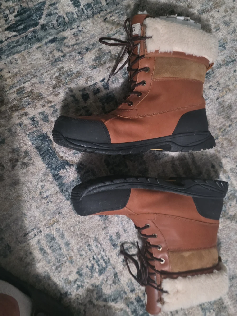 UGG Adirondack Lace-Up BUTTE Brown Shearling Winter Boots Size 14